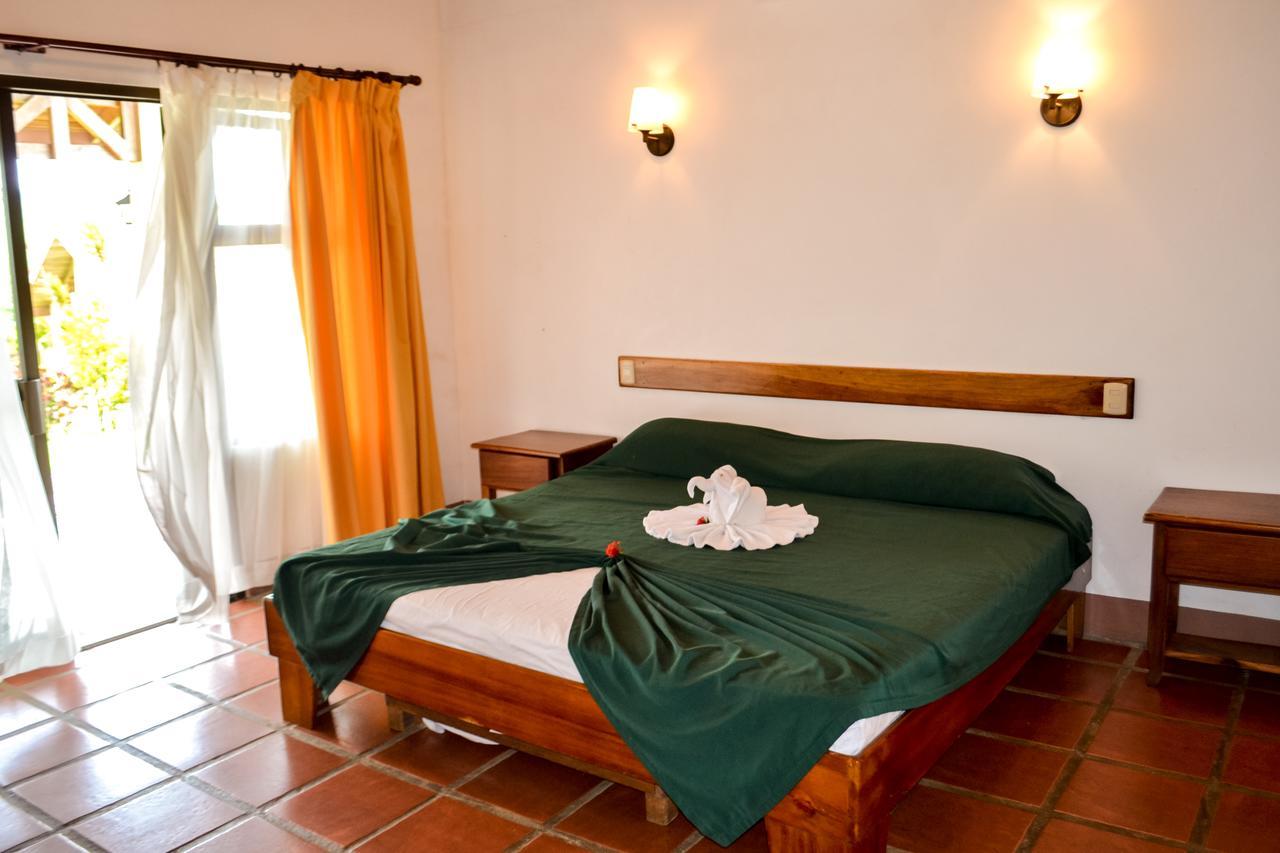 Termales Del Bosque & Hot Springs Hotell La Marina Eksteriør bilde